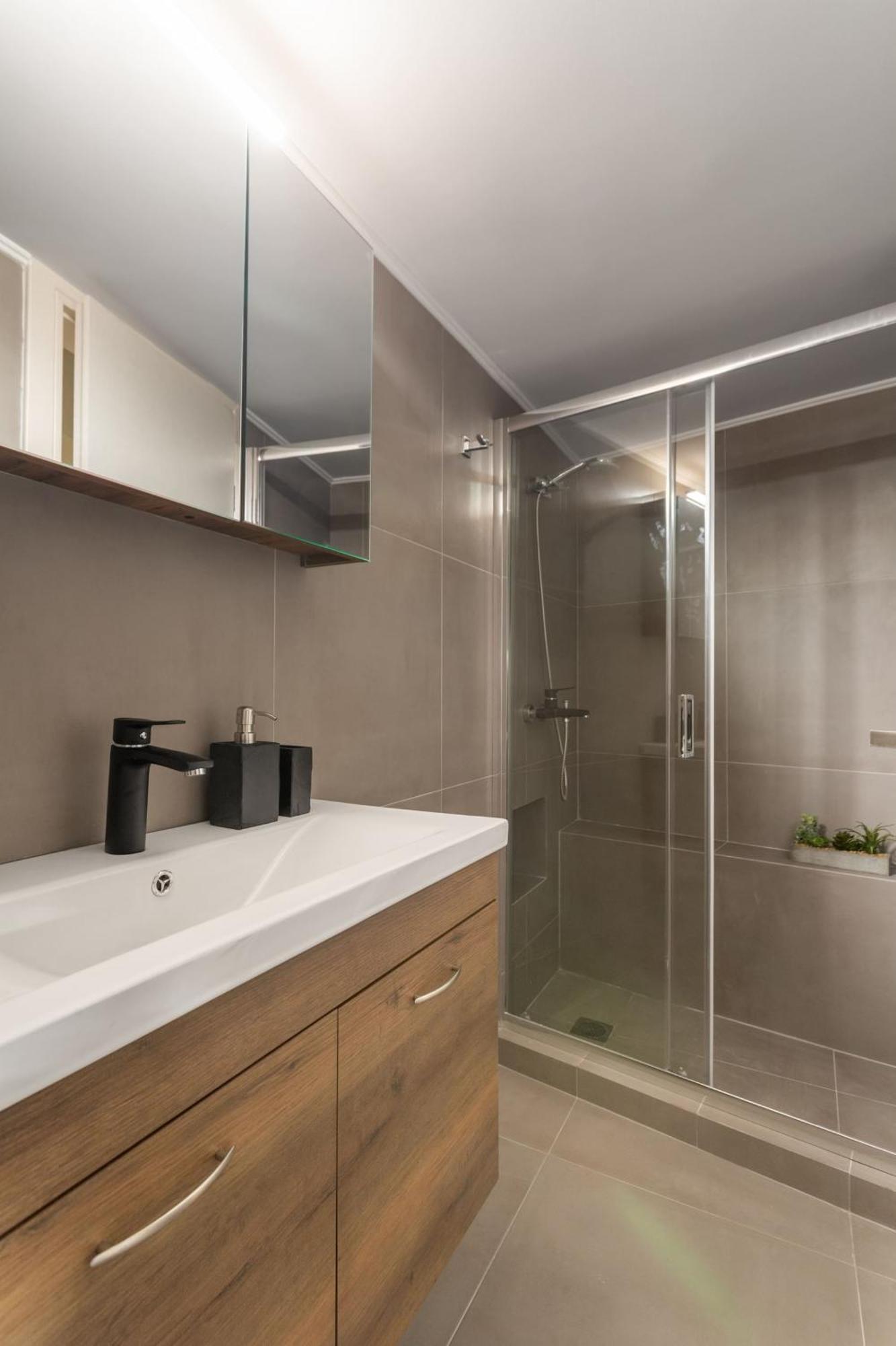 Deluxe 3-Bdrm Urban-Industrial Apt At Acropolis Atenas Exterior foto