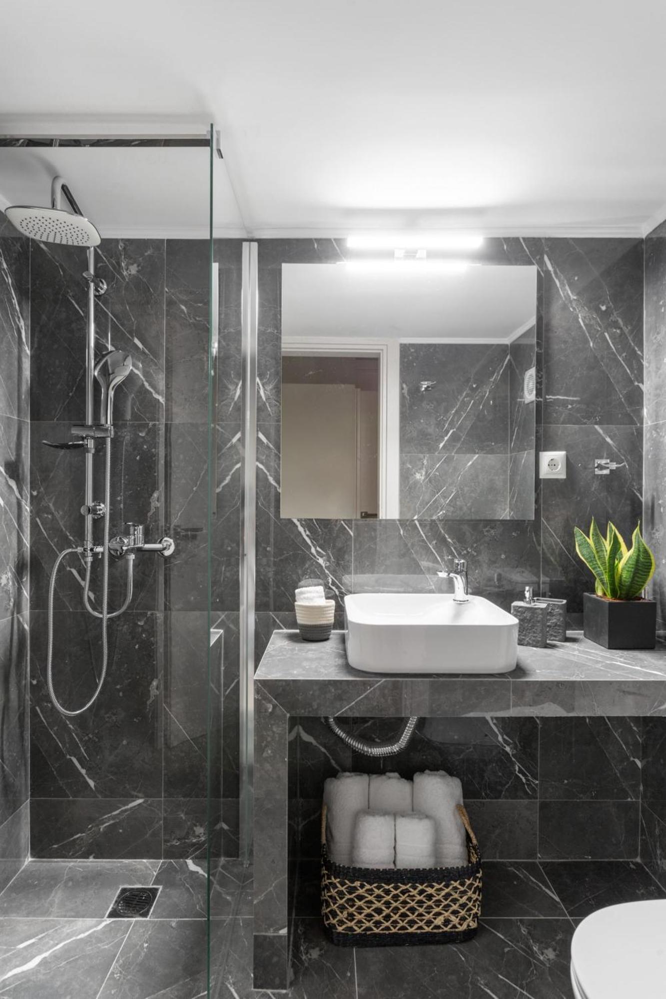 Deluxe 3-Bdrm Urban-Industrial Apt At Acropolis Atenas Exterior foto