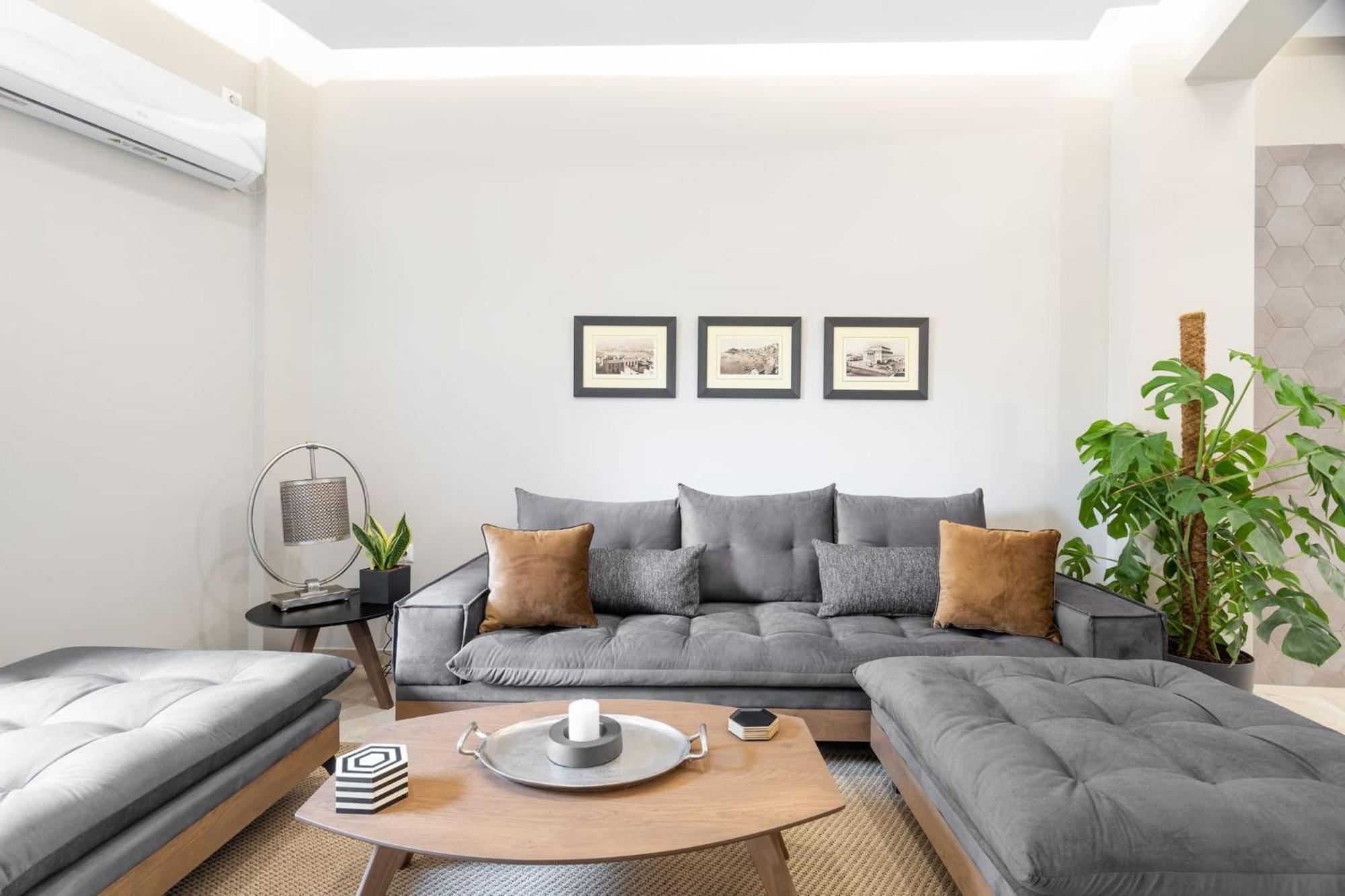 Deluxe 3-Bdrm Urban-Industrial Apt At Acropolis Atenas Exterior foto